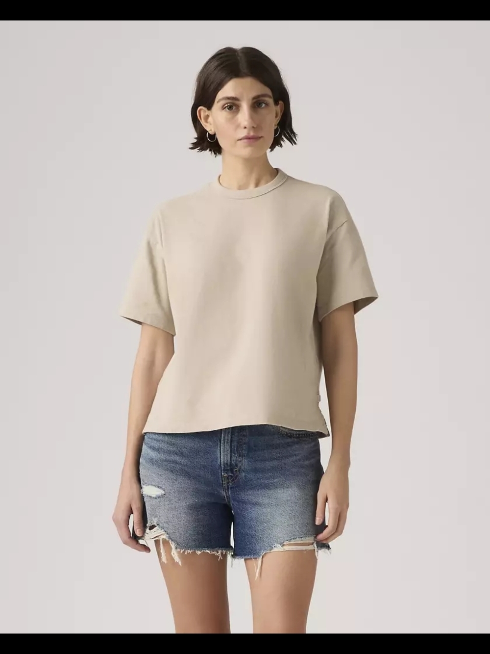 Levi's® Premium
Vintage Garment Dye Short-sleeve Tee - Picture 3 of 9